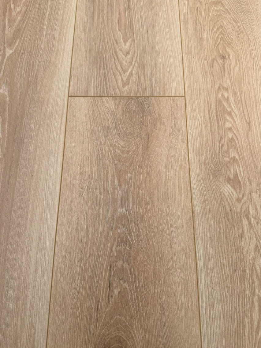 Laminate-Light Oak